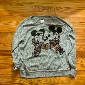 Mickey & Minnie winter light sweater size L
